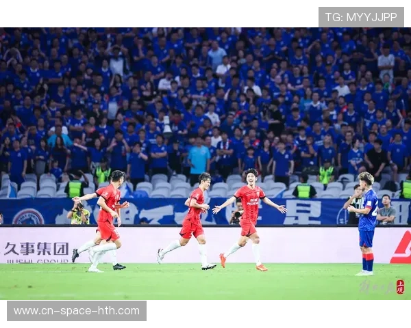 阿森纳4-1大胜维拉终结对手11连胜，积分领跑优势扩大