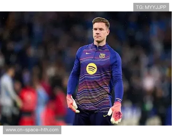 特尔施特根左腿腘绳肌重伤，预计将休养至四月份复出