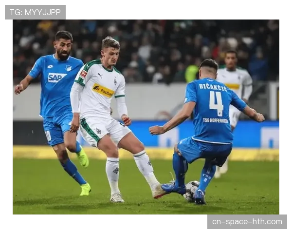 霍芬海姆4-2逆转战胜奥格斯堡，克拉马里奇上演帽子戏法